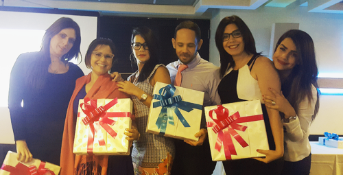                                                                                             Felicidades a nuestro Equipo de Ventas en su semana
                                                                                    