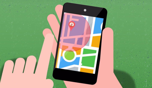 El cliente encuentra la dirección de su negocio y decide visitarlo.