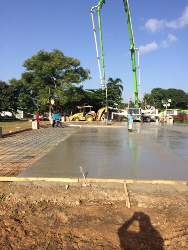 • Hormigón Premezclado (Regular y Bomba)
• Hormigón Fluido
• Hormigón Liviano
• Hormigón SCC
• Relleno Fluido
• Especificación 934
• Hormigón con Baja Permeabilidad
• Hormigón con Microfibra
• Hormigón con Fibra Estructural
• Hormigón con Repelente de Agua
• Hormigón con Inhibidor de Corroción
• Hormigón de Alta Resistencia a Temprana Edad
• Puntual Servicio y Excelente Calidad