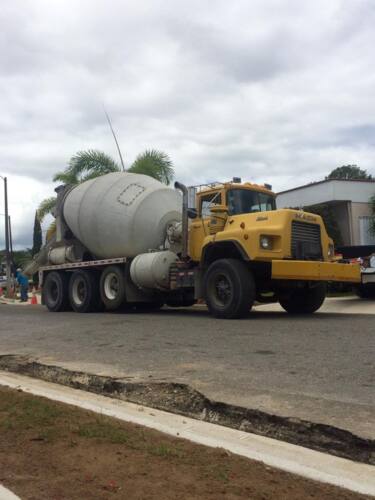 • Hormigón Premezclado (Regular y Bomba)
• Hormigón Fluido
• Hormigón Liviano
• Hormigón SCC
• Relleno Fluido
• Especificación 934
• Hormigón con Baja Permeabilidad
• Hormigón con Microfibra
• Hormigón con Fibra Estructural
• Hormigón con Repelente de Agua
• Hormigón con Inhibidor de Corroción
• Hormigón de Alta Resistencia a Temprana Edad
• Puntual Servicio y Excelente Calidad