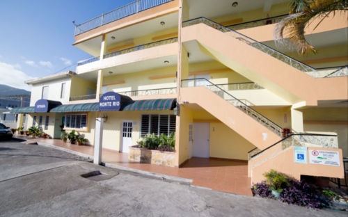 Hotel Restaurante Monte Río
• Bodas
• Cumpleaños
• Aniversario
• Actividades eclesiásticas
• Político
• Familiares
• Buffet de Almuerzo
• Desayuno continental
• Televisión
• Aire acondicionado
• Entre otros