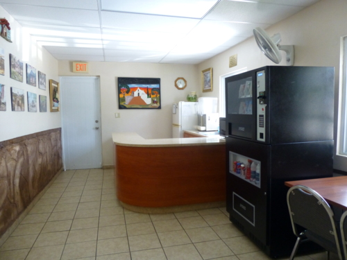                                                                                             Funeraria Santo Cristo de la Salud
• Arreglos Funerarios
• Cremación
• Traslado de Cadáveres dentro y fuera de Puerto Rico
• Servicio de embalsamador las 24 horas
• Cómodas instalaciones con estacionamiento
• Contamos con planta de energía eléctrica
                                                                                    