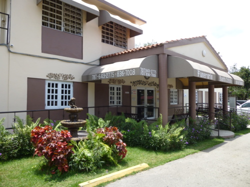                                                                                             Funeraria Santo Cristo de la Salud
• Arreglos Funerarios
• Cremación
• Traslado de Cadáveres dentro y fuera de Puerto Rico
• Servicio de embalsamador las 24 horas
• Cómodas instalaciones con estacionamiento
• Contamos con planta de energía eléctrica
                                                                                    