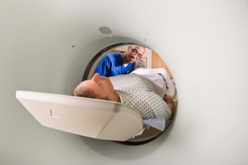 • Open MRI
• CT Scan (MTD)
• Sonografía
• Open MRI
• Mamografía Digitalizada (FDA Certified)
• Rayos X Digitalizados
• Densitometría Ósea (DXA)
• Radiología Musculoesqueletal y Pediátrica