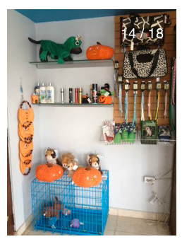 En nuestras instalaciones además podrá encontrar:
• Venta de comida para mascotas
• Collares
• Ropa
• Accesorios
Una atención personalizada es nuestro objetivo gracias a nuestros especialistas Dr. Ricardo Ramírez y Dr. José M. Trujillo.