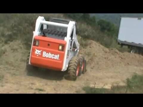 • Reciclaje de paletas de madera
• Trituración de paletas, madera y otros
• Transportación de desperdicios sólidos no peligrosos
• Transporte de carga terrestre
• Renta de equipo pesado
• Movimiento de tierra
• Excavaciones