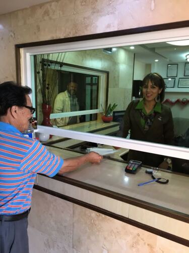 Laboratorio clínico
• Servicios de laboratorio
• Pruebas de rutina bacteriológicas y especiales
• Servicios al hogar
• En caso de emergencia, resultados disponibles en menos de una hora