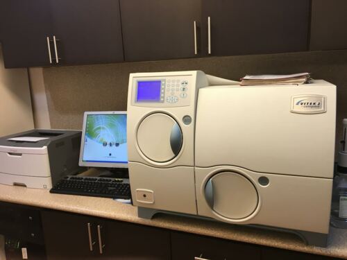 Laboratorio clínico
• Servicios de laboratorio
• Pruebas de rutina bacteriológicas y especiales
• Servicios al hogar
• En caso de emergencia, resultados disponibles en menos de una hora