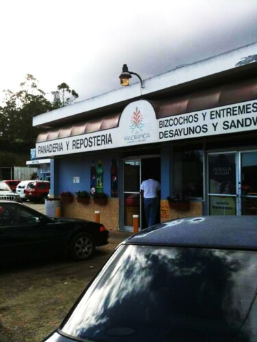 • Desayunos
• Almuerzo
• Entremeses
• Bizcocho