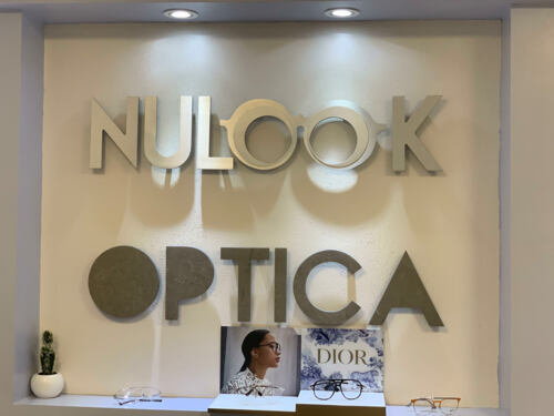                                                                                             • Examen visual para toda la familia
• Prevención de glaucoma y retinopatía diabética
• Se aceptan planes médicos comerciales, Advantage y el plan de salud del gobierno de Puerto Rico
• Contamos con servicio de laboratorio para corte y monte y espejuelos listos en una hora para visión sencilla
                                                                                    