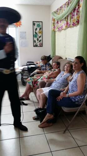 Cuido de AncianosAncianoHospicioHogares Envejecientes - TemporerosHogares EnvejecientesEnvejecientes - Servicios