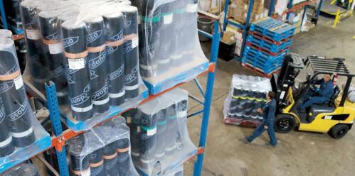 • Ofrecemos servicios residenciales y comerciales. Financiamiento disponible.
• Remoción de equipos en el techo
• Limpieza de drenajes
• Arreglo de empozamientos
• Canales
• Lavado a presión
• Membranas industriales de la compañía DANOSA, con garantías desde 5 a 15 años.