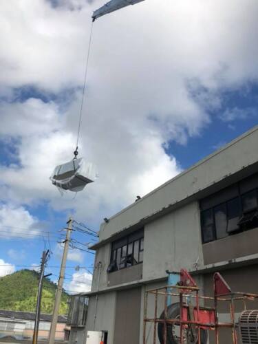                                                                                             • Sellado e impermeabilización de techos
• Instalación de todo tipo de sistema
• Silicon
• Membrana asfáltica
• TPO
• Elastomericos
• Uretano
                                                                                    