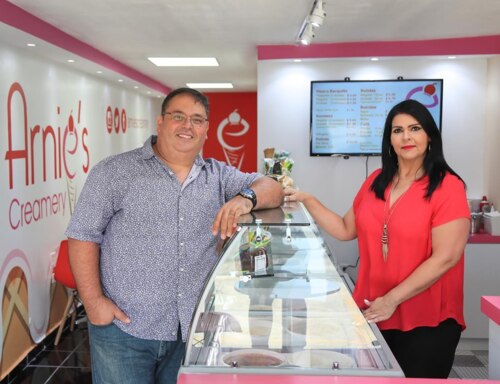                                                                                             • Helados
• Mantecados
• Café
• Dulces
• Y mucho más
                                                                                    