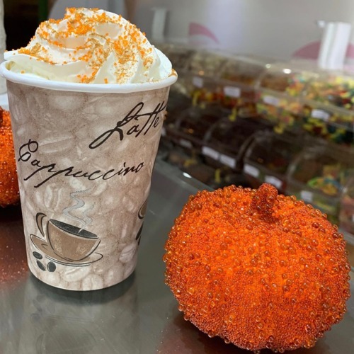                                                                                             • Helados
• Mantecados
• Café
• Dulces
• Y mucho más
                                                                                    