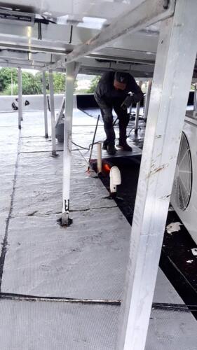 Filtraciones de techos
Sellado
Reparaciones
Goteras
Humedad de techos