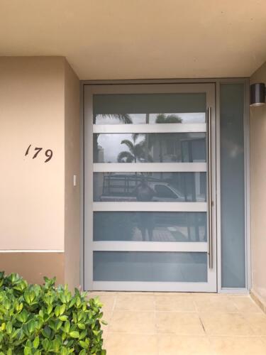                                                                                             • Fabricación de ventanas y puertas de seguridad
• Puertas de garaje
• Puertas de cristal
• Puertas pivotantes
• Puertas de closet
• Tormenteras de plancha
                                                                                    