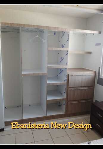                                                                                             Diseños de closets
                                                                                    