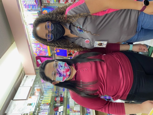                                                                                             Recetario
Recetas electrónicas
Medicamentos OTC
                                                                                    