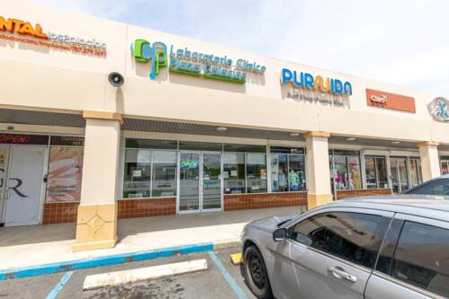 Laboratorio Clínico Plaza Palacios
• Pruebas de COVID 19 Molecular
• Prueba de Antígeno
• Rapid Test con resultados el mismo día
• En el Laboratorio Clínico Plaza Palacios, tú salud siempre es primero.
• Nosotros entendemos la necesidad que tienes de recibir resultados exactos y rápidos de parte de tu laboratorio clínico.
• Con eso en mente, ofrecemos una gran variedad de pruebas que ayudan al diagnóstico de enfermedades y servicios tales como:
• Hacemos pruebas para enfermedades de transmisión sexual
• Pruebas de dopaje
• Pruebas de hemoglobina
• Pruebas de tiroide
• Pruebas de azúcar
• Pruebas de embarazo
• Análisis de semen
• Pruebas requeridas para certificados de matrimonio
• Pruebas de Influenza A & B
• Servicios en el hogar
• Muchos más