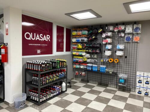                                                                                             • Refinamiento estético automotriz
• Tienda de productos
• Herramientas y Accesorios para el cuidado estético automotriz
• Taller de servicios de detallado profesional de autos:
• Químicos
• Herramientas
• Lavado de carro
                                                                                    