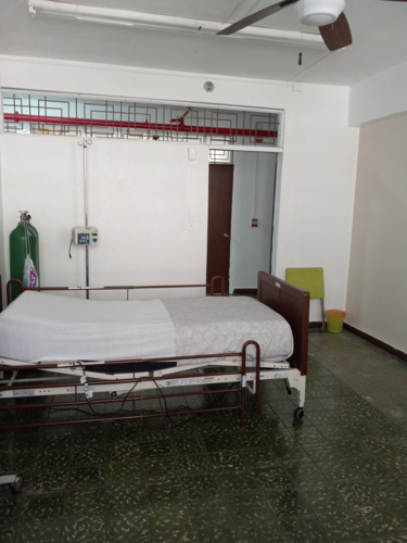 Seniors Citizens Home
Cuido 24/7
Trabajador social
Enfermería
Médico On Call
Líder recreativo
Habitaciones semiprivadas
Salón de actividades
Áreas recreativas
Planta eléctrica
Cisterna de agua potable
Servicio de laboratorio y farmacia en el hogar
Cámaras de seguridad 24/7