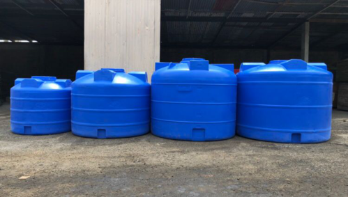                                                                                             • Ferretería en general

Materiales para construcción:
• Varilla, cemento, bloque, arena, piedra, etc.
• Madera
• Pinturas
• Selladores
• Plomería
• Electricidad
• Gabinetes de cocina
• Vanities de baño
• Espejos
• Cortinas
• Mezcladoras para fregaderos, lavamanos y duchas
• Cisternas
• Motores para cisternas
• Herramientas
• Artículos para el hogar y más..
                                                                                    