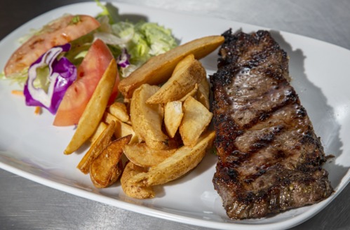                                                                                             • Atendemos directamente y hacemos reservaciones para grupos o alguna ocasión especial de esa manera podemos atenderte como te mereces con el mejor sabor y atención.
                                                                                    