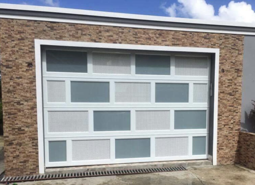 JW Aluminum Construction
Puertas De Garaje