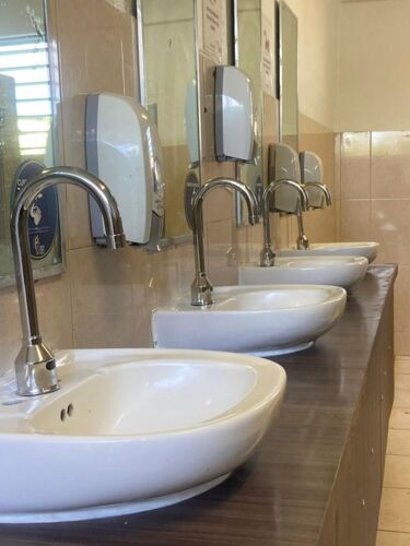                                                                                             Plomería Caguas
• Destape
• Reparación de filtraciones
• Detección de filtraciones
lavamanos
                                                                                    