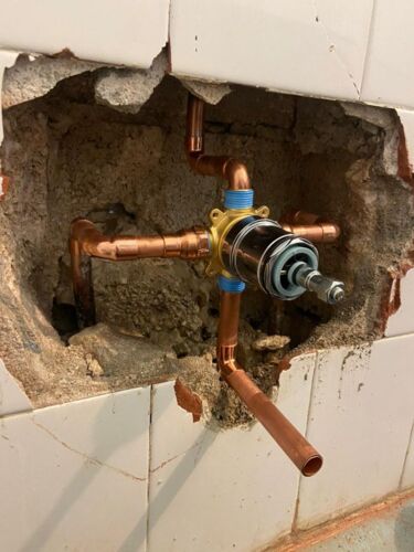                                                                                             Plomería Caguas
• Destape
• Reparación de filtraciones
• Detección de filtraciones
                                                                                    