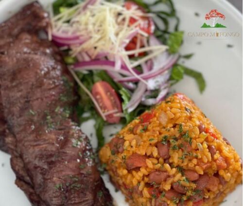                                                                                             Campo Mofongo
• Restaurante
• Coctelería
• Eventos privados (familiar y corporativo)
• Parking
• WiFi
• Pet Friendly
                                                                                    