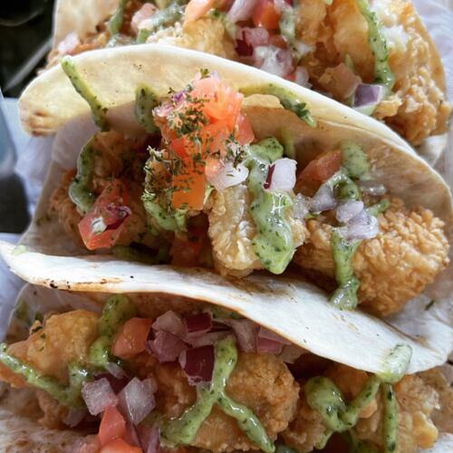 Casilda Cocina Creativa
Restaurante (almuerzos y cena)
Coctelería (con mixólogo)
Cervecería artesanal
Música en vivo (Rooftop)
Cocina Creativa
Servicio de Pick Up