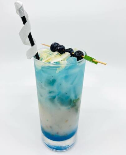                                                                                             Cavas Roof Top
• Restaurante
• Coctelería
• Cervecería artesanal
• Salón de eventos
                                                                                    