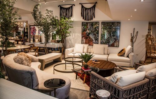                                                                                             Kröne Furniture
Decoración de interior de casas
Muebles residenciales y de hotelería
Artículos de decoración
Tapicería
Arte
                                                                                    