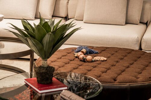                                                                                             Kröne Furniture
Decoración de interior de casas
Muebles residenciales y de hotelería
Artículos de decoración
Tapicería
Arte
                                                                                    