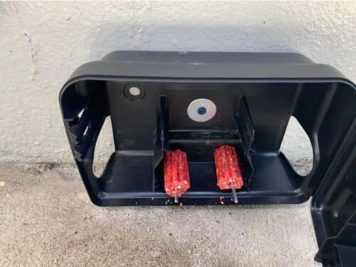                                                                                             Advance Exterminating
• Control de insectos: cucarachas, hormigas, mosquitos, pulgas, garrapatas y chinches
• Exterminación de comején (arbóreo y subterráneo)
• Pre tratamiento de estructuras residenciales, comerciales e industriales
• Control de roedores
• Control de palomas
• Certificaciones
• Desinfección
                                                                                    