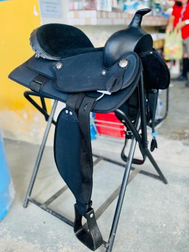                                                                                             ASDA Privatizada
• Materiales de Construcción
• Materiales de Plomería y Electricidad
• Venta de Productos Agrícolas
• Jardinería
• Puertas de Aluminio
• Ventanas de Aluminio
• Cisterna
• Selladores
• Pinturas
• Herramientas
                                                                                    