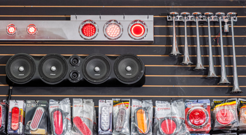 AM Chrome & Trucks Accessories