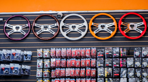 AM Chrome & Trucks Accessories