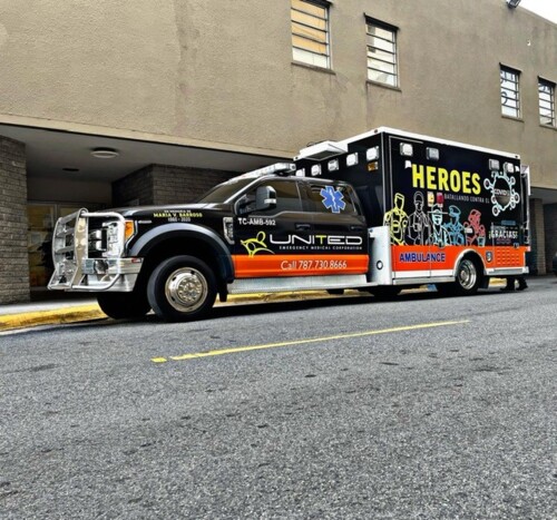                                                                                             Ambulancia
• Emergencia Médica 
• Transporte Intrahospitalario
                                                                                    