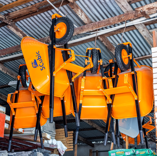                                                                                             Ferretería David Rodríguez
Materiales de construcción 
• Arena de Río
• Arena de Playa 
• Piedra
• Talco
• Cemento
• Varrilla
• Madera
• Paneles De Construcción
• Paneles PVC
• Paneles de Gypsum Board
• Todo Material de Plomería Y Electricidad

Para El Jardín:
• Top Soil
• Piedra Blanca De 4''
• Piedra Blanca De 3/4''
• Puertas De Aluminio 
• Ventanas Miami 
• Material para Herreros
• Rollos de Cyclone Fence
• Tubos Para Verja
• Todo Tipo De Herramienta

Servicio:
• Entregas a domicilio en el área limítrofes
                                                                                    