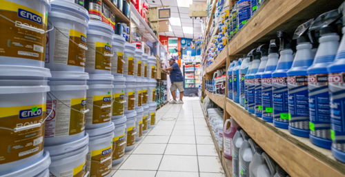                                                                                             Ferretería David Rodríguez
Materiales de construcción 
• Arena de Río
• Arena de Playa 
• Piedra
• Talco
• Cemento
• Varrilla
• Madera
• Paneles De Construcción
• Paneles PVC
• Paneles de Gypsum Board
• Todo Material de Plomería Y Electricidad

Para El Jardín:
• Top Soil
• Piedra Blanca De 4''
• Piedra Blanca De 3/4''
• Puertas De Aluminio 
• Ventanas Miami 
• Material para Herreros
• Rollos de Cyclone Fence
• Tubos Para Verja
• Todo Tipo De Herramienta

Servicio:
• Entregas a domicilio en el área limítrofes
                                                                                    