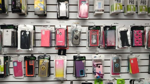                                                                                             • Venta de Teléfonos Celulares
• Recarga
• Desbloqueo
• Programación
• Reparación
• Venta de Accesorios
• Cargadores originales y de reemplazo
• Tarjetas de LLamadas
• Bocinas Inalámbricas hasta 3,000 wats
• Venta de Hookah y Accesorios
• Envíos a todas partes del mundo
• Trabajamos tarjetas de regalo 
• Aquí usted conseguirá cargadores de todo tipo de celular
                                                                                    