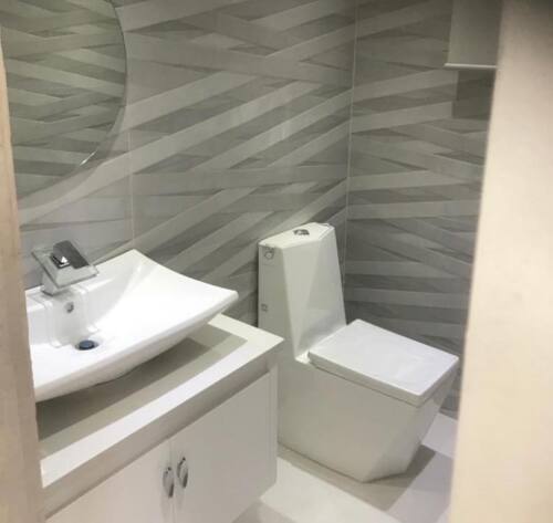                                                                                             C&M Tile Lozas y Mármol
                                                                                    