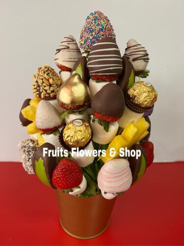                                                                                             • Arreglos de frutas y flores
• Fresas con chocolate
• Recordatorios & paletas de chocolate
• Canastas gourmet
• Frappes y batidas de frutas naturales 
• Coordinación de eventos
• Paletas de bizcocho con chocolate
                                                                                    