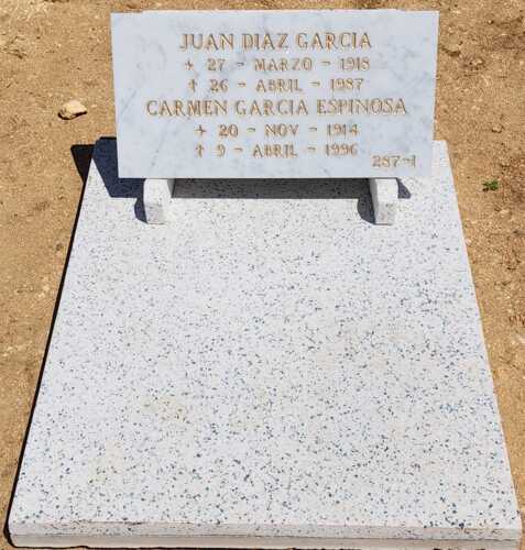                                                                                             • Revestimiento de panteones en Granito, Terrazo o Mármol
• Lápidas con foto láser
• Mensaje de su preferencia
• Accesorios para cementerios
• Tiestos
• Cruces
• Tapas
• Marcos
• Respaldos
• Estimados Gratis
• Entrega rápida!
                                                                                    