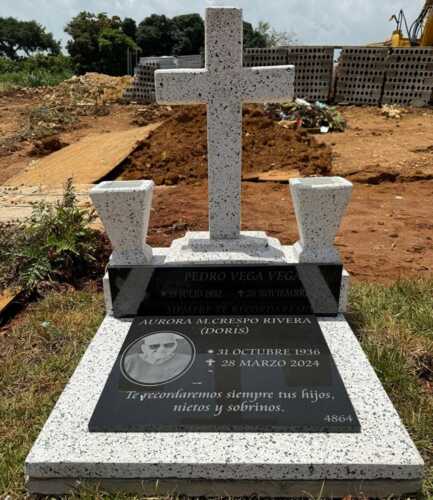                                                                                             • Revestimiento de panteones en Granito, Terrazo o Mármol
• Lápidas con foto láser
• Mensaje de su preferencia
• Accesorios para cementerios
• Tiestos
• Cruces
• Tapas
• Marcos
• Respaldos
• Estimados Gratis
• Entrega rápida!
                                                                                    