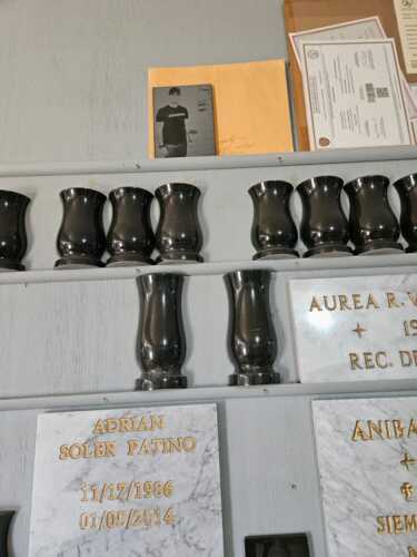                                                                                             • Revestimiento de panteones en Granito, Terrazo o Mármol
• Lápidas con foto láser
• Mensaje de su preferencia
• Accesorios para cementerios
• Tiestos
• Cruces
• Tapas
• Marcos
• Respaldos
• Estimados Gratis
• Entrega rápida!
                                                                                    