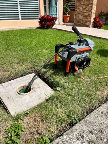                                                                                             Plomería Caguas
• Destape
• Reparación de filtraciones
• Detección de filtraciones
                                                                                    